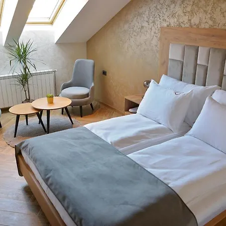 Aparthotel Corso Centre Novi Sad